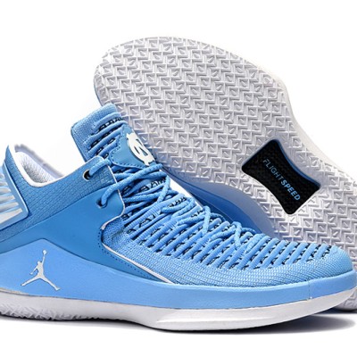 Air Jordan 32 XXXII Low "UNC" / Lightblue