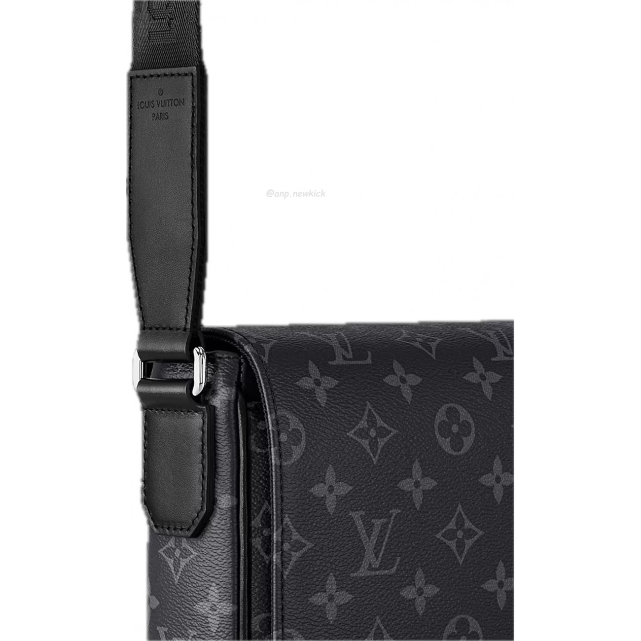 LOUIS VUITTON District PM Monogram Eclipse M46255