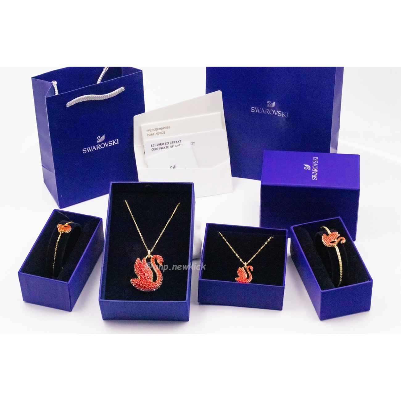 Swarovski New Year Swan Collection