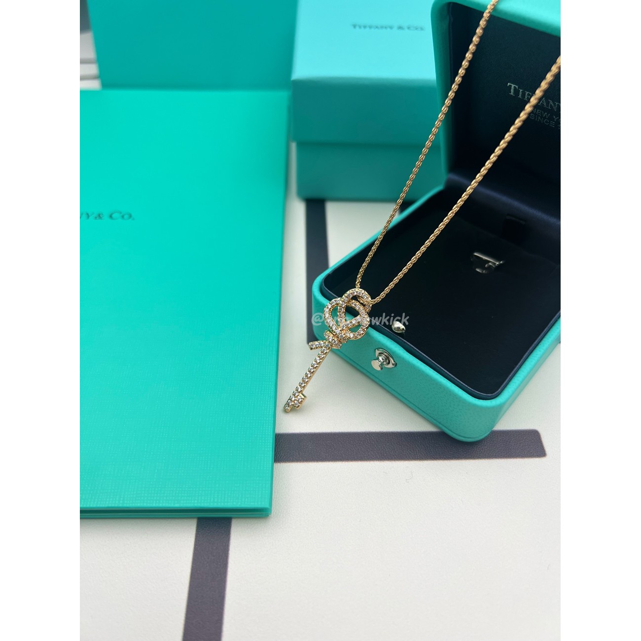 Tiffany T True necklace