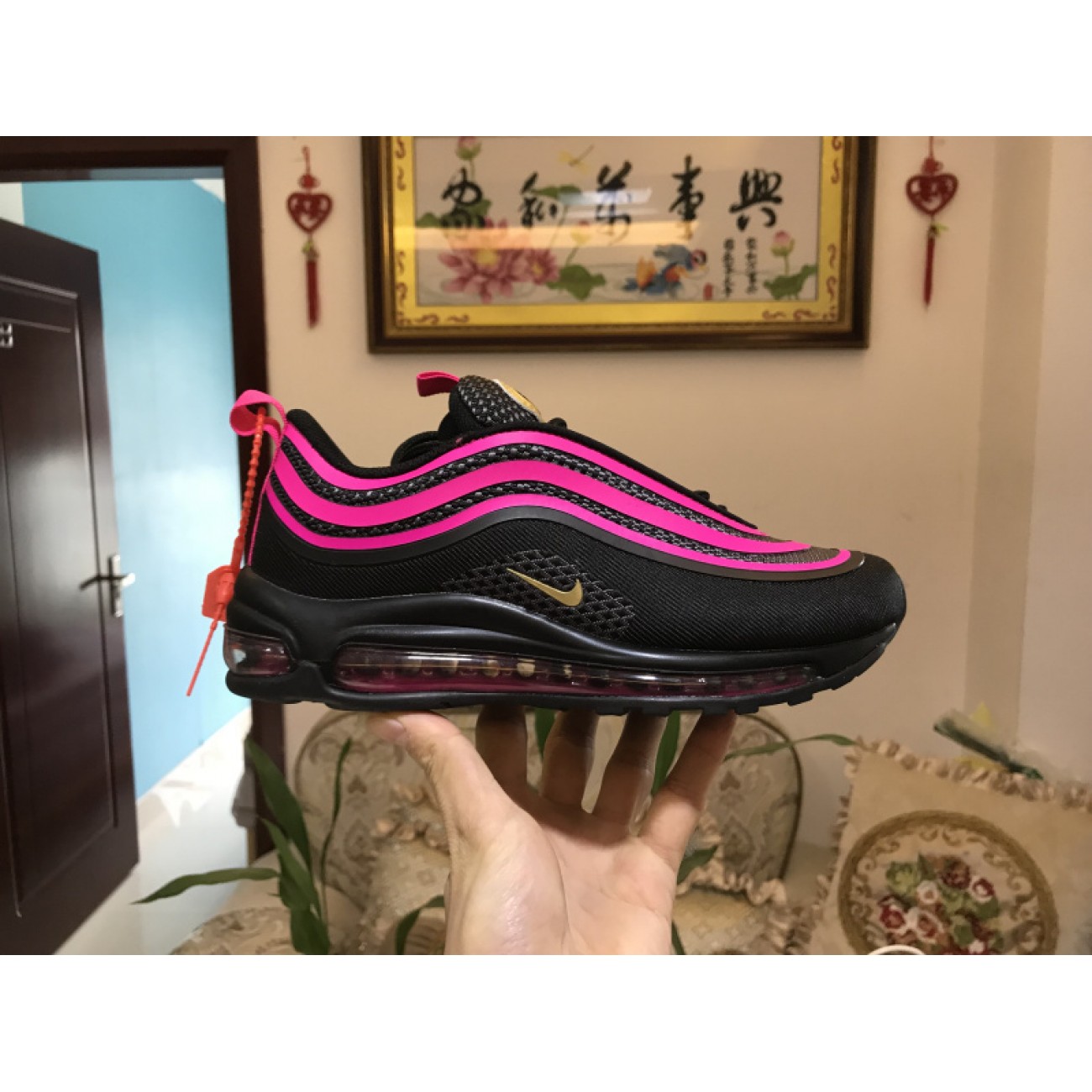Wmns Nike Air Max 97 ULTRA Black Pink Bullet 917999-002