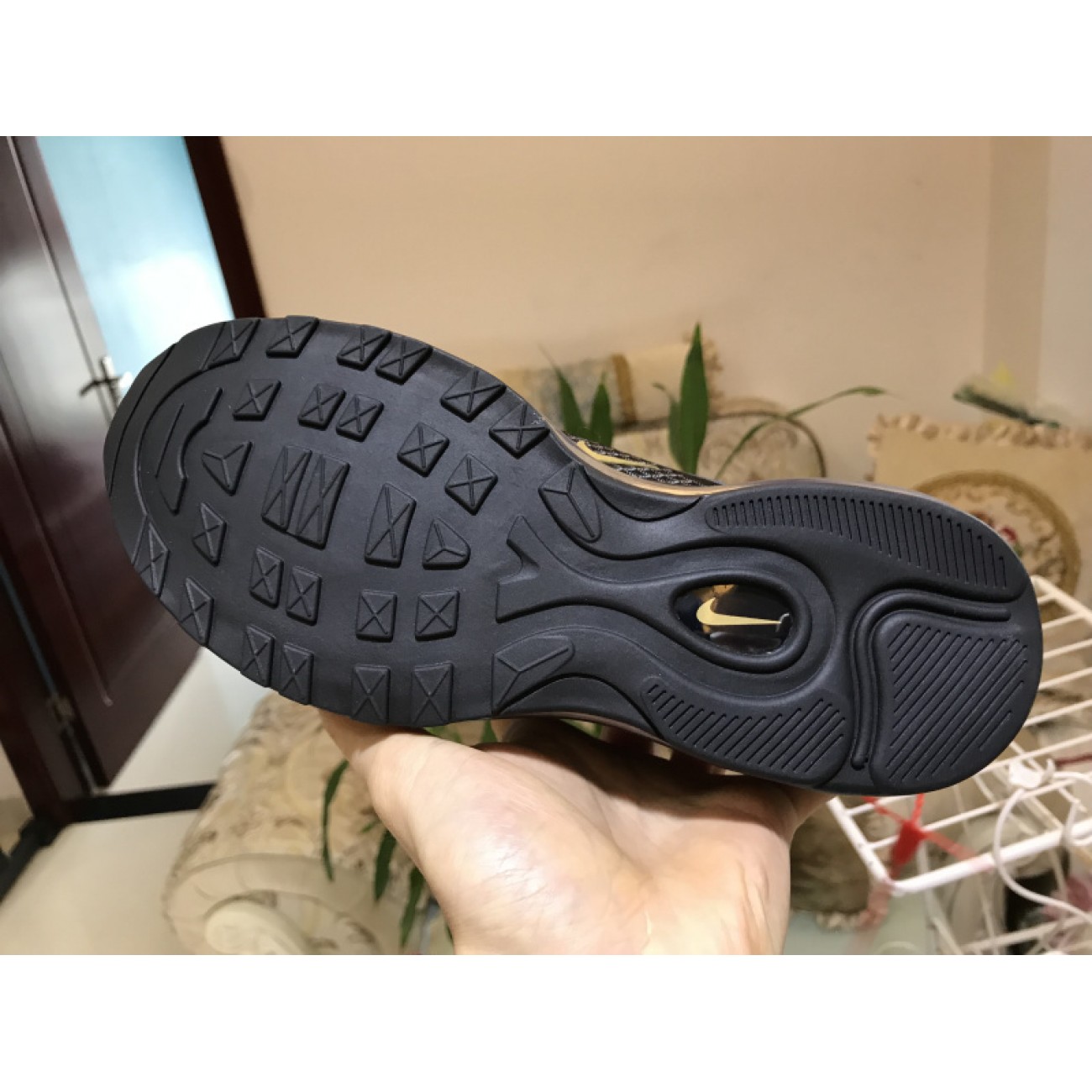 Wmns Nike Air Max 97 ULTRA Black Pink Bullet 917999-002