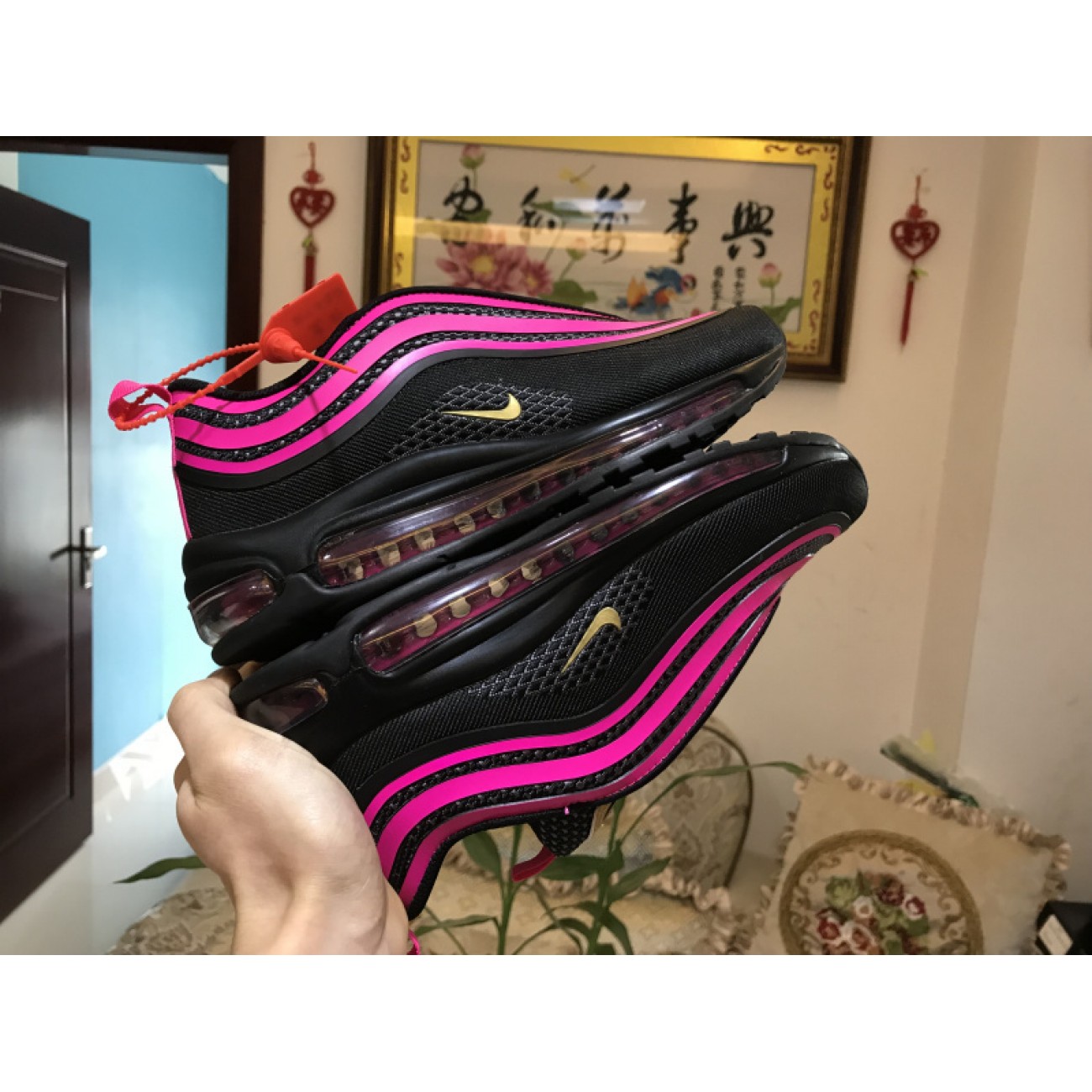 Wmns Nike Air Max 97 ULTRA Black Pink Bullet 917999-002