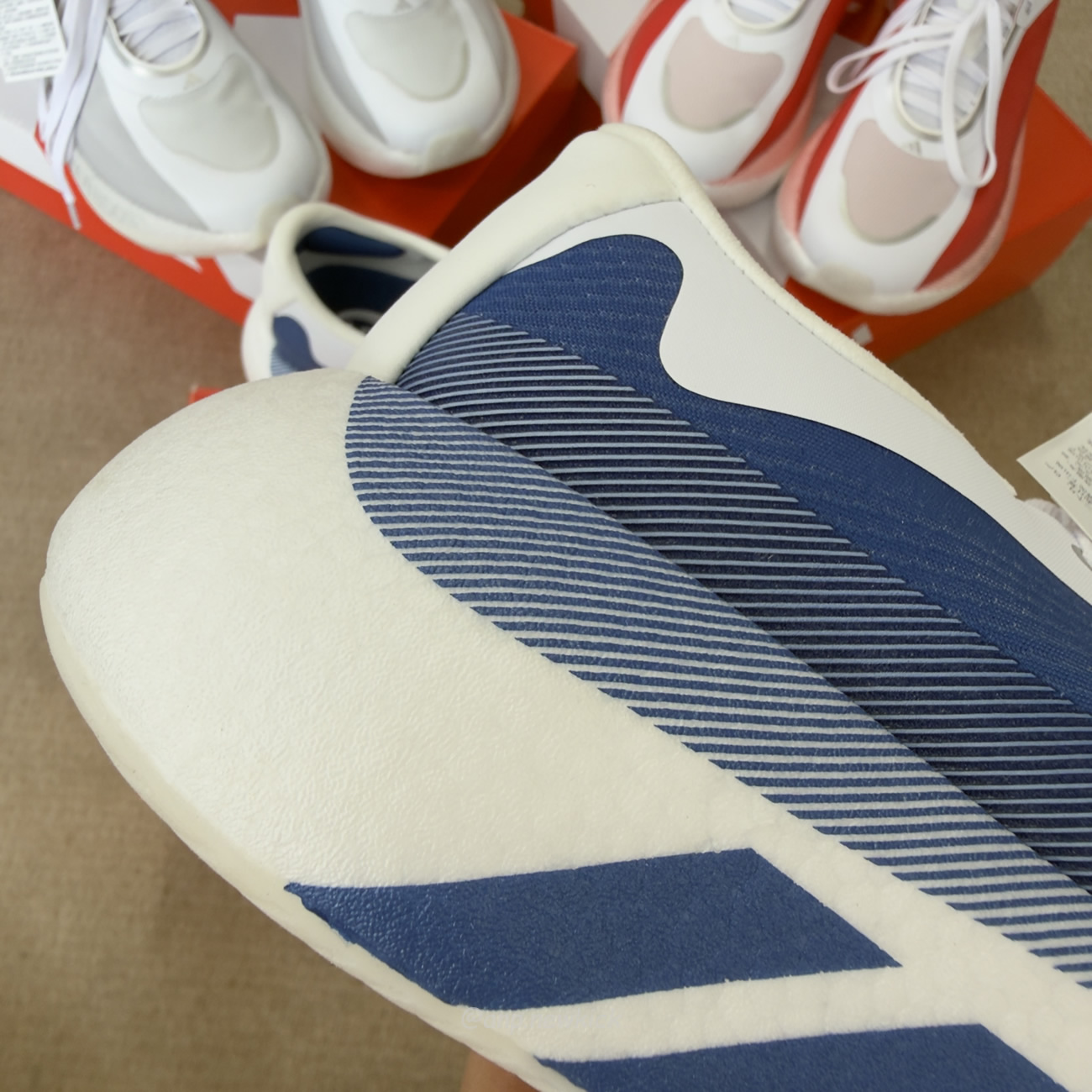 Adidas Hyper Boost Edge White Eqt Blue Aurora Onix Pure Ruby Ki1911 (13) - www.newkick.vip Adidas Hyper Boost Edge White Eqt Blue Aurora Onix Pure Ruby Ki1911 (13) - www.newkick.vip