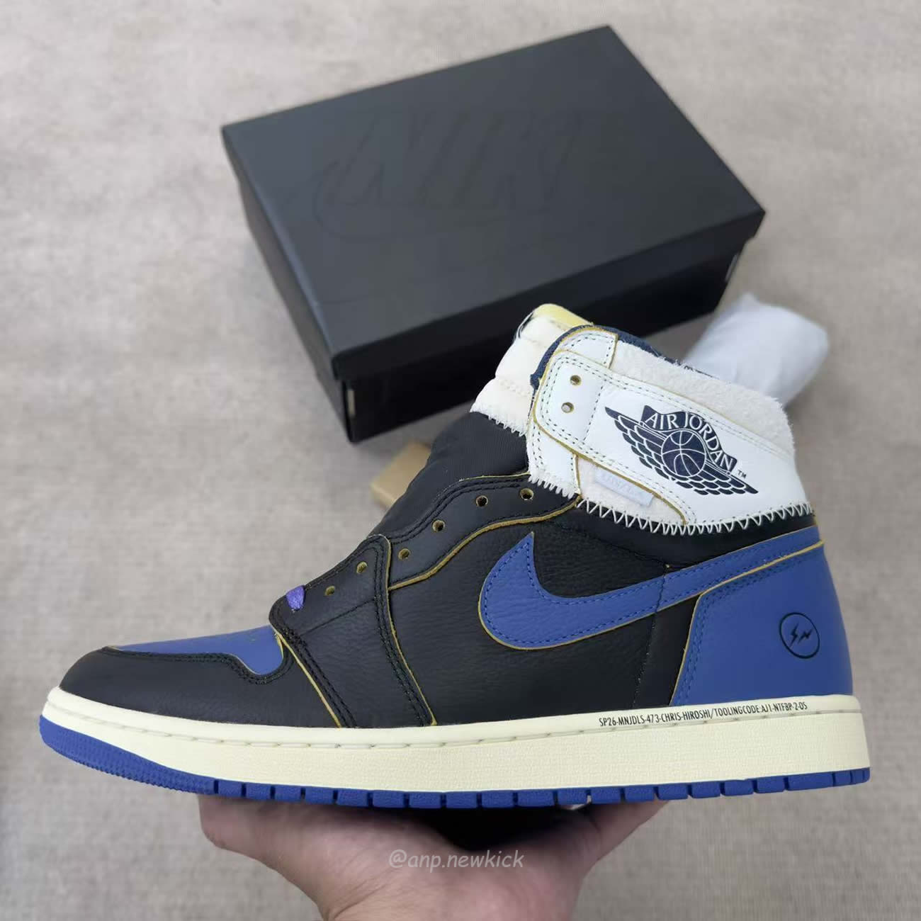Air Jordan 1 Retro High Og Sp Fragment X Union La Sport Royal Io7847 001 (8) - www.newkick.vip Air Jordan 1 Retro High Og Sp Fragment X Union La Sport Royal Io7847 001 (8) - www.newkick.vip