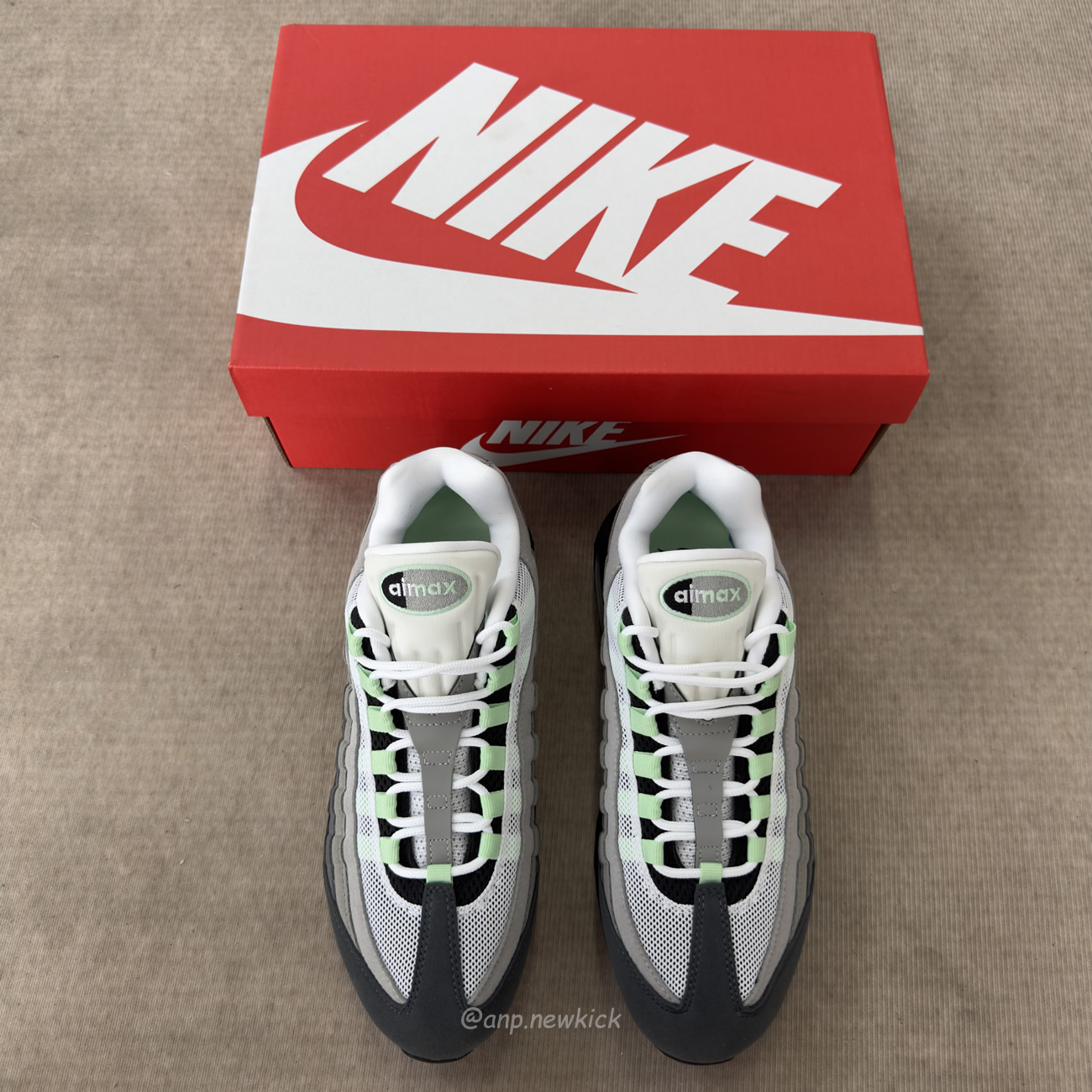 Nike Air Max 95 Og Big Bubble Fresh Mint Womens Hj5996 005 (2) - www.newkick.vip Nike Air Max 95 Og Big Bubble Fresh Mint Womens Hj5996 005 (2) - www.newkick.vip