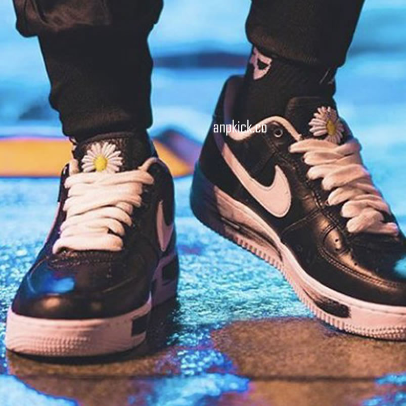 Peaceminusone G Dragon Nike Air Force 1 Low Para Noise On Feet Release Date Aq3692 001 (2) - www.newkick.vip Peaceminusone G Dragon Nike Air Force 1 Low Para Noise On Feet Release Date Aq3692 001 (2) - www.newkick.vip
