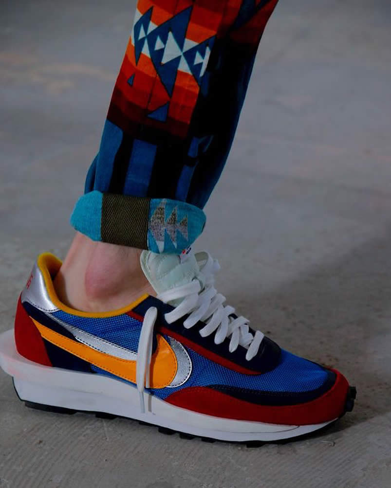 Sacai Nike Ldv Waffle Blue On Feet Bv0073 400 (7) - www.newkick.vip Sacai Nike Ldv Waffle Blue On Feet Bv0073 400 (7) - www.newkick.vip