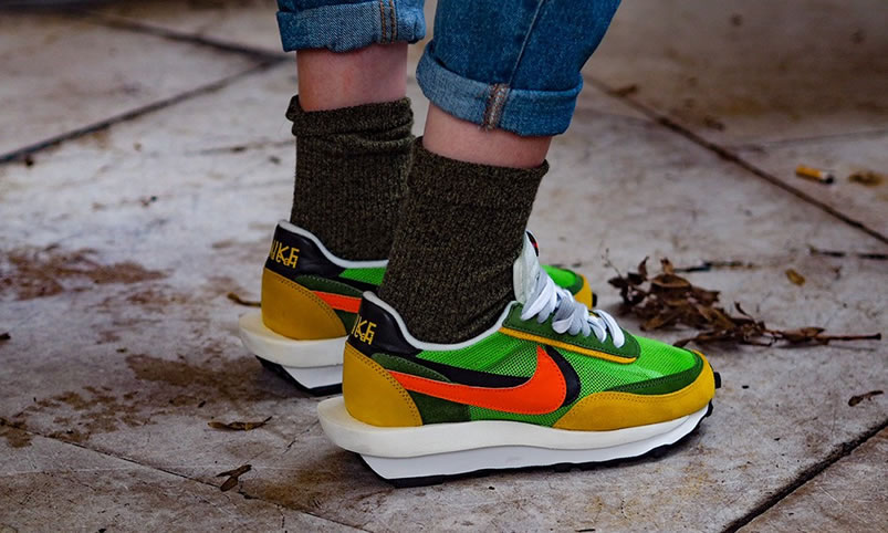 Sacai Nike Ldv Waffle Green On Feet Bv0073 300 (6) - www.newkick.vip Sacai Nike Ldv Waffle Green On Feet Bv0073 300 (6) - www.newkick.vip