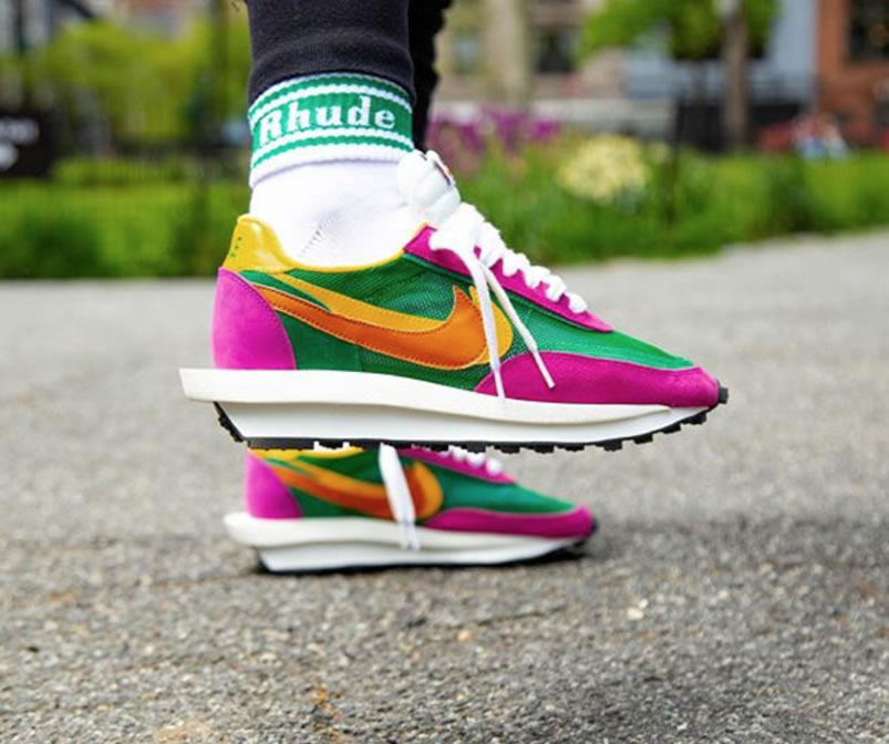 Sacai Nike Ldv Waffle Pink On Feet Bv0073 301 (7) - www.newkick.vip Sacai Nike Ldv Waffle Pink On Feet Bv0073 301 (7) - www.newkick.vip